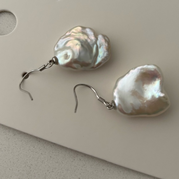 Baroque pearl earrings - Picture 8 of 8